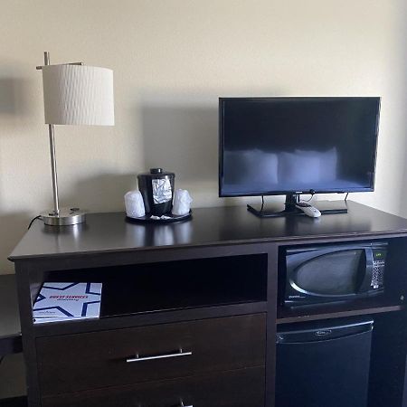 Americinn By Wyndham Hartford Sd Ngoại thất bức ảnh