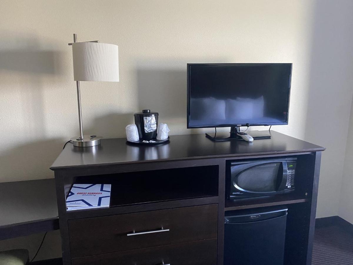 Americinn By Wyndham Hartford Sd Ngoại thất bức ảnh