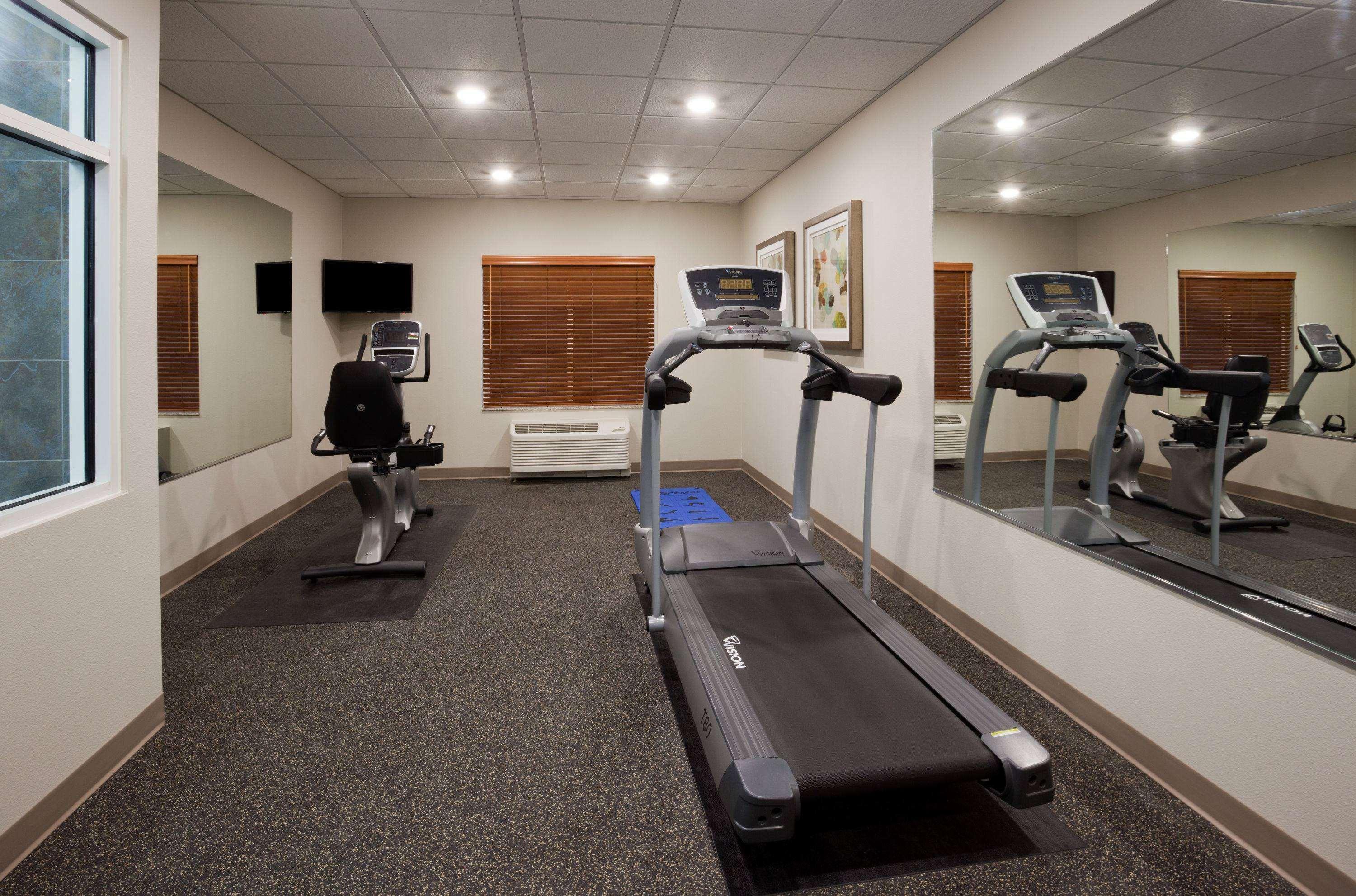 Americinn By Wyndham Hartford Sd Ngoại thất bức ảnh