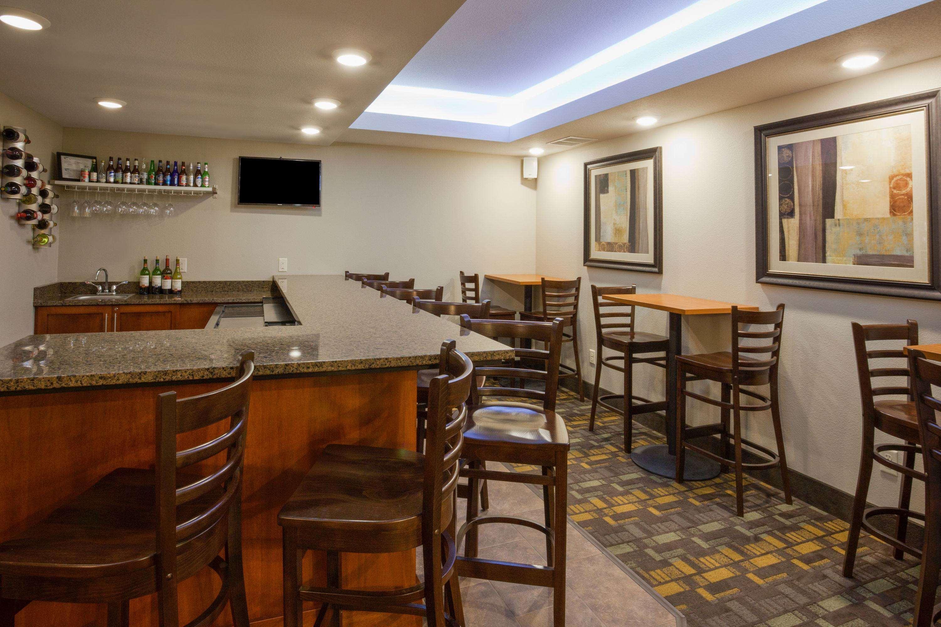 Americinn By Wyndham Hartford Sd Ngoại thất bức ảnh