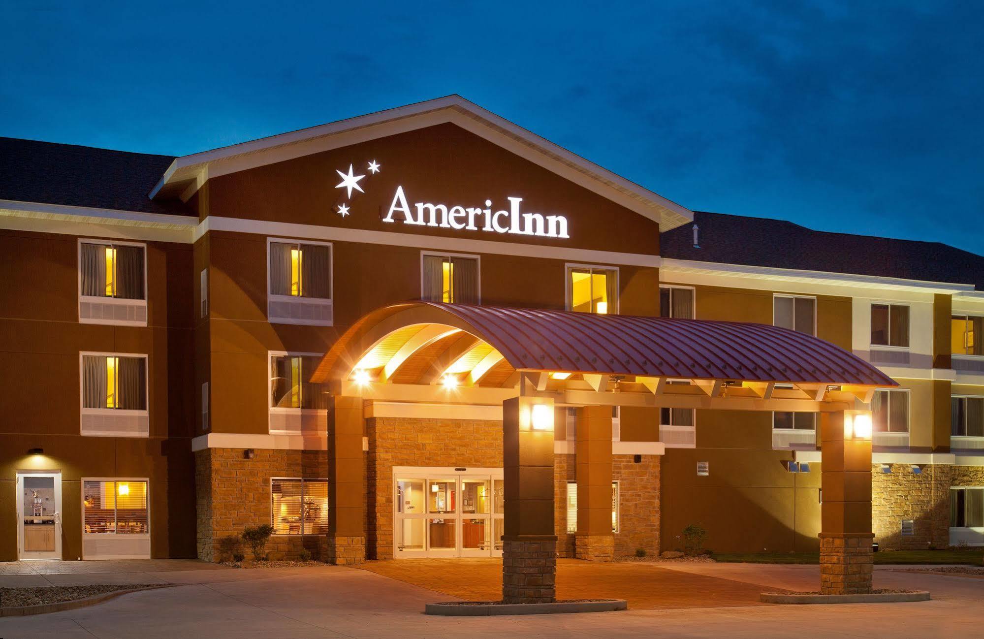 Americinn By Wyndham Hartford Sd Ngoại thất bức ảnh